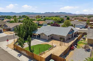 1001 Lehman Ct, Fernley, NV 89408 - Photo 41