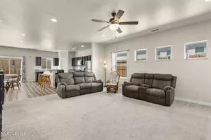 4541 Madison Rd, Fernley, NV 89408 - Photo 7
