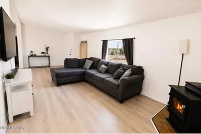 194 Julie Way, Dayton, NV 89403 - Photo 3