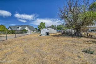1811 Helman Dr, Gardnerville, NV 89410 - Photo 13
