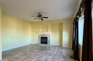 2810 Halo Dr, Sparks, NV 89436 - Photo 9