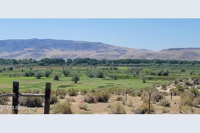 8935 Cougar Street, Silver Springs, NV 89429 - Photo 9