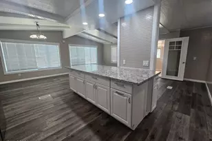 3715 Amber St, Silver Springs, NV 89429 - Photo 13