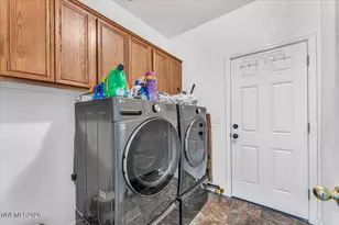 21009 9 Mile Ct, Reno, NV 89508 - Photo 19
