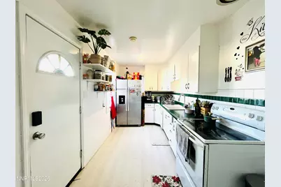 1000 Keystone Avenue, Reno, NV 89503 - Photo 3