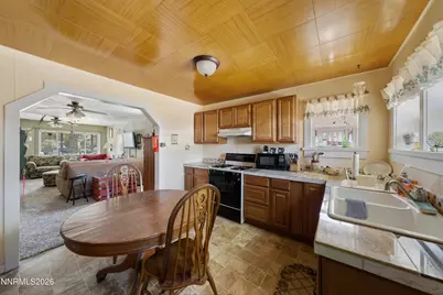 155 E 5th Street, Battle Mountain, NV 89820 - Photo 13