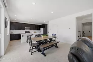 10215 Gold Mine Dr, Reno, NV 89521 - Photo 25