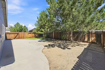 7465 Deveron Drive, Reno, NV 89506 - Photo 17