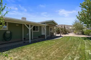 1165 Rancho Rd, Fernley, NV 89408 - Photo 7