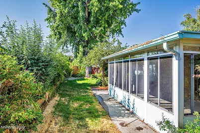 2880 Caballo Drive, Reno, NV 89502 - Photo 17