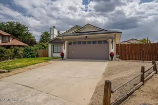 504 Pebble Ct, Dayton, NV 89403 - Photo 5