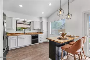 504 Pebble Ct, Dayton, NV 89403 - Photo 11