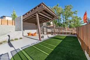 3818 Lakeside Dr, Reno, NV 89509 - Photo 41