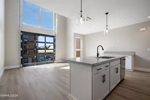 3812 Lakeside Dr, Reno, NV 89509 - Photo 17