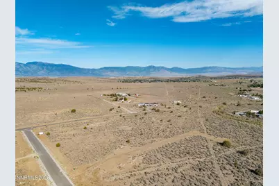 320 Veris Court, Gardnerville, NV 89410 - Photo 11