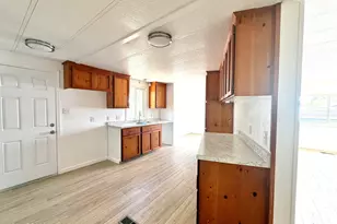12 Rio Vista Dr, Yerington, NV 89447 - Photo 5