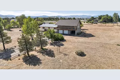1101 Oro Way, Gardnerville, NV 89460 - Photo 3