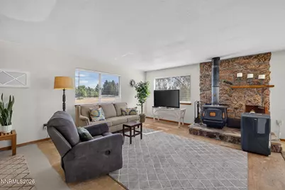 1101 Oro Way, Gardnerville, NV 89460 - Photo 7