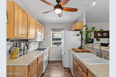 2910 Harding Circle, Reno, NV 89503 - Photo 15