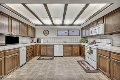 508 Island Avenue, Reno, NV 89501 - Photo 17