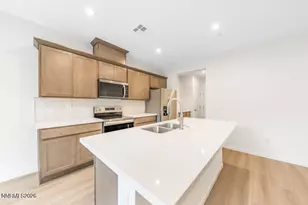2620 Deweese Loop, Reno, NV 89509 - Photo 5