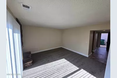 14010 Lear Boulevard, Reno, NV 89506 - Photo 9
