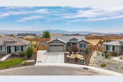 2070 Jordan Mdws Drive, Spanish Springs, NV 89441 - Photo 3