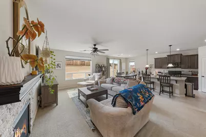 2070 Jordan Mdws Drive, Spanish Springs, NV 89441 - Photo 13