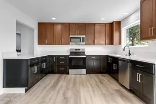 6240 Stone Valley Dr, Reno, NV 89523 - Photo 13