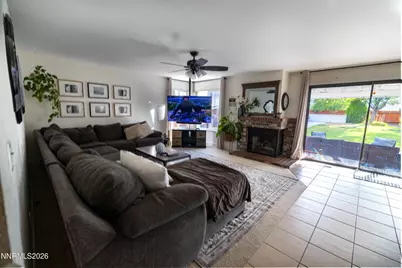 5265 Santa Rosa Avenue, Sparks, NV 89436 - Photo 9