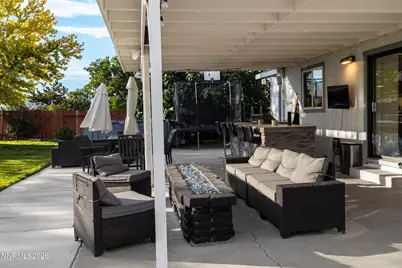 5265 Santa Rosa Avenue, Sparks, NV 89436 - Photo 11
