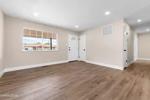1585 Greenbrae Dr, Sparks, NV 89431 - Photo 7