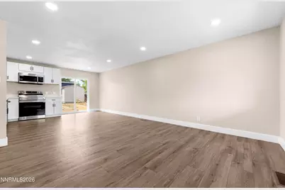 1585 Greenbrae Drive, Sparks, NV 89431 - Photo 5