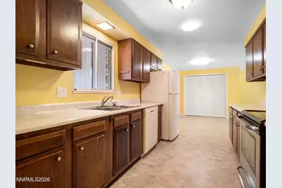 1406 Palo Verde Drive, Carson City, NV 89701 - Photo 9