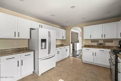 18366 Whitebark Court, Reno, NV 89508 - Photo 17