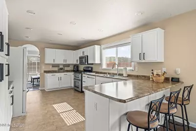 18366 Whitebark Court, Reno, NV 89508 - Photo 15