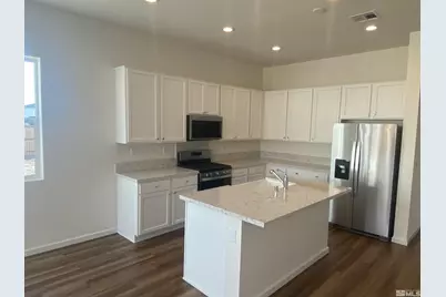 7630 Navasota Drive, Sparks, NV 89436 - Photo 3