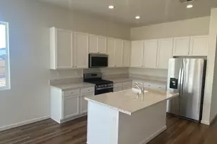 7630 Navasota Dr, Sparks, NV 89436 - Photo 3