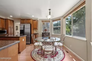 10063 Kentfield Pl, Reno, NV 89521 - Photo 13