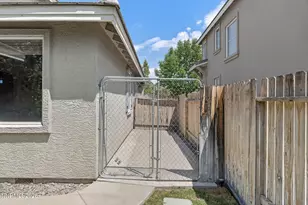 10063 Kentfield Pl, Reno, NV 89521 - Photo 33