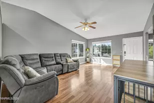 5825 Sepia Ct, Sun Valley, NV 89433 - Photo 5