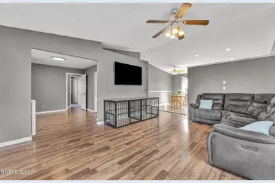 5825 Sepia Court, Sun Valley, NV 89433 - Photo 7