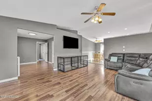 5825 Sepia Ct, Sun Valley, NV 89433 - Photo 7