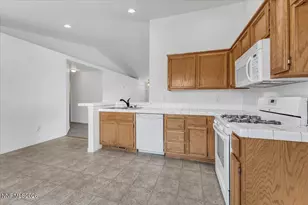2202 Ellice Wy, Fernley, NV 89408 - Photo 9