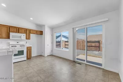 2202 Ellice Way, Fernley, NV 89408 - Photo 7