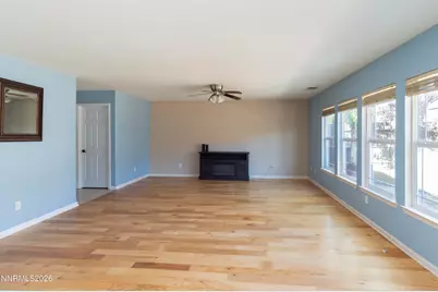 8930 Grisom Way, Reno, NV 89506 - Photo 3