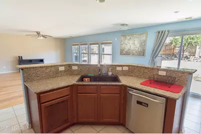 8930 Grisom Way, Reno, NV 89506 - Photo 5