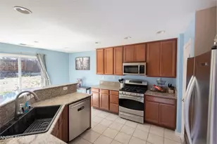 8930 Grisom Way, Reno, NV 89506 - Photo 9