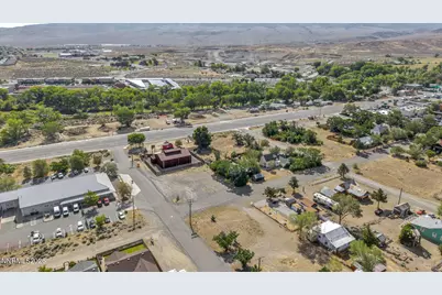 390 Ziller Way, Dayton, NV 89403 - Photo 5