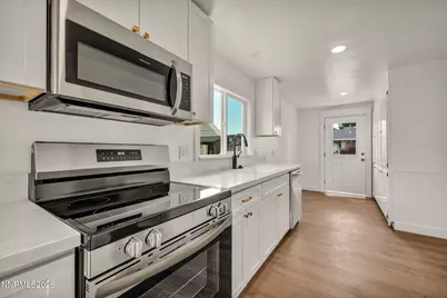 1559 D Street, Sparks, NV 89431 - Photo 7